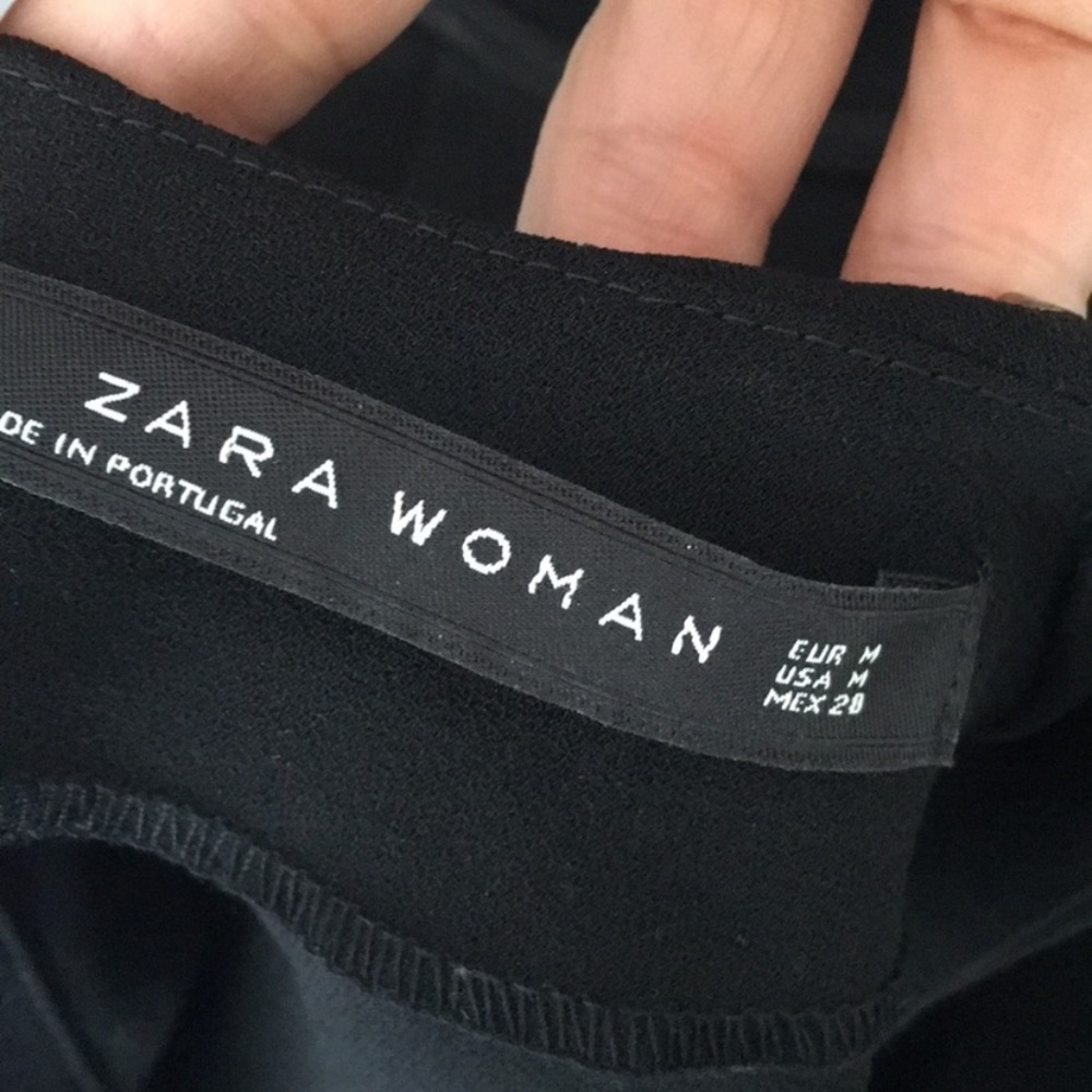 EUC Zara Women’s Black Shift w/ Gold Grommets 🔥🔥 - Picture 7 of 7